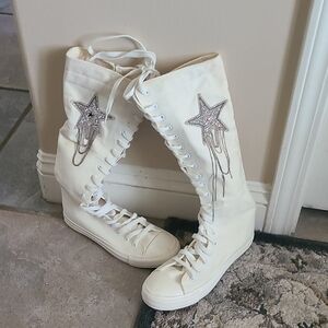 White Lace-Up Knee High Sneakers with Star Embellishment